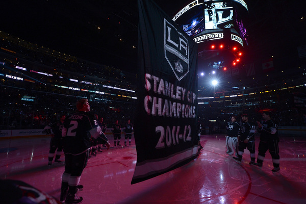 Chicago Blackhawks v Los Angeles Kings