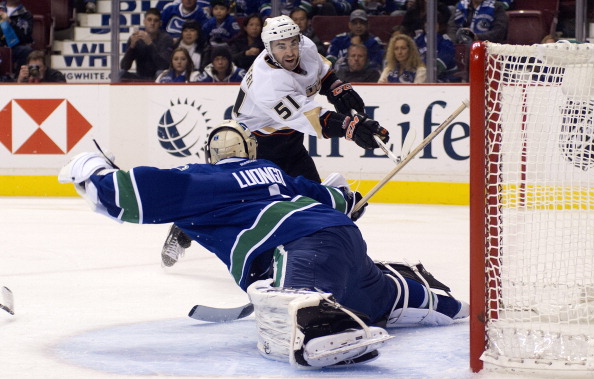 Anaheim Ducks v Vancouver Canucks