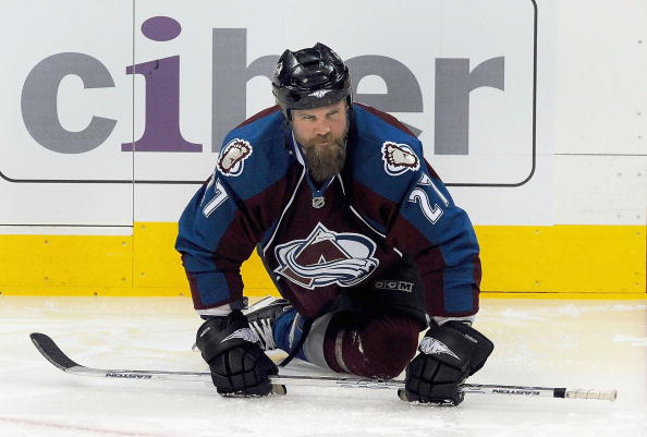 Phoenix Coyotes v Colorado Avalanche