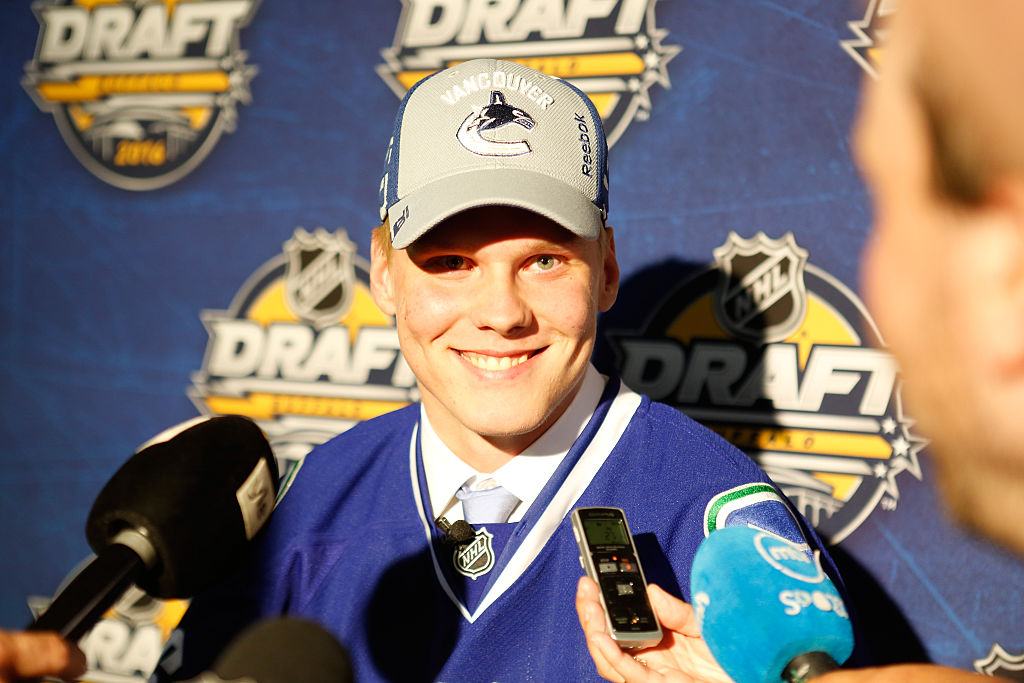 2016 NHL Draft – Round One