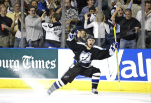 Islanders v Lightning