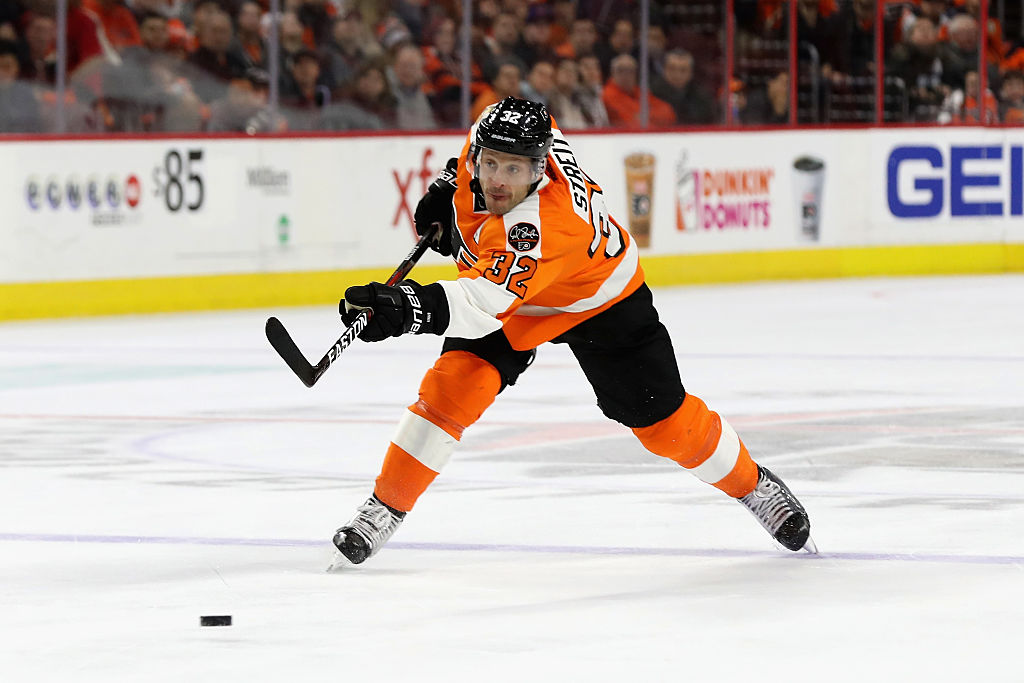 Edmonton Oilers v Philadelphia Flyers