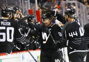 getty_tavaresjohn20170204