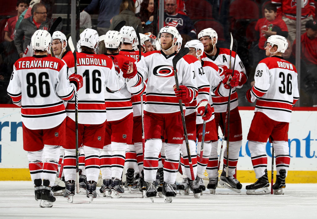 Carolina Hurricanes v New Jersey Devils