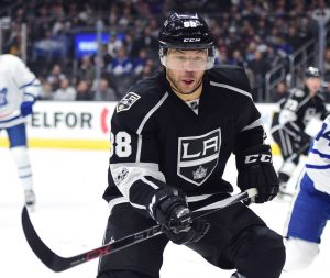 Toronto Maple Leafs v Los Angeles Kings