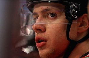 Carolina Hurricanes v Chicago Blackhawks