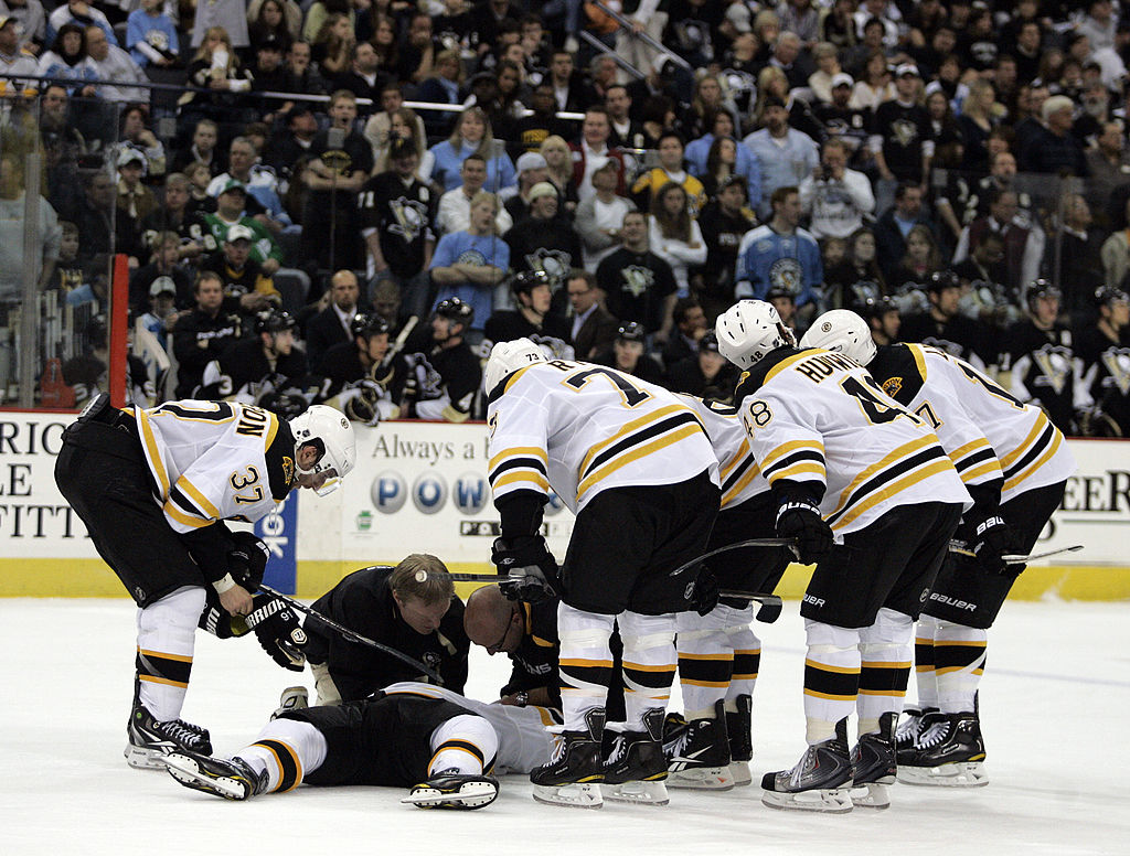 Boston Bruins v Pittsburgh Penguins