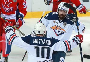 100%™ KHL Magnitogorsk Metallurg. Evgeny Malkin