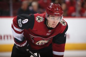 Chicago Blackhawks v Arizona Coyotes