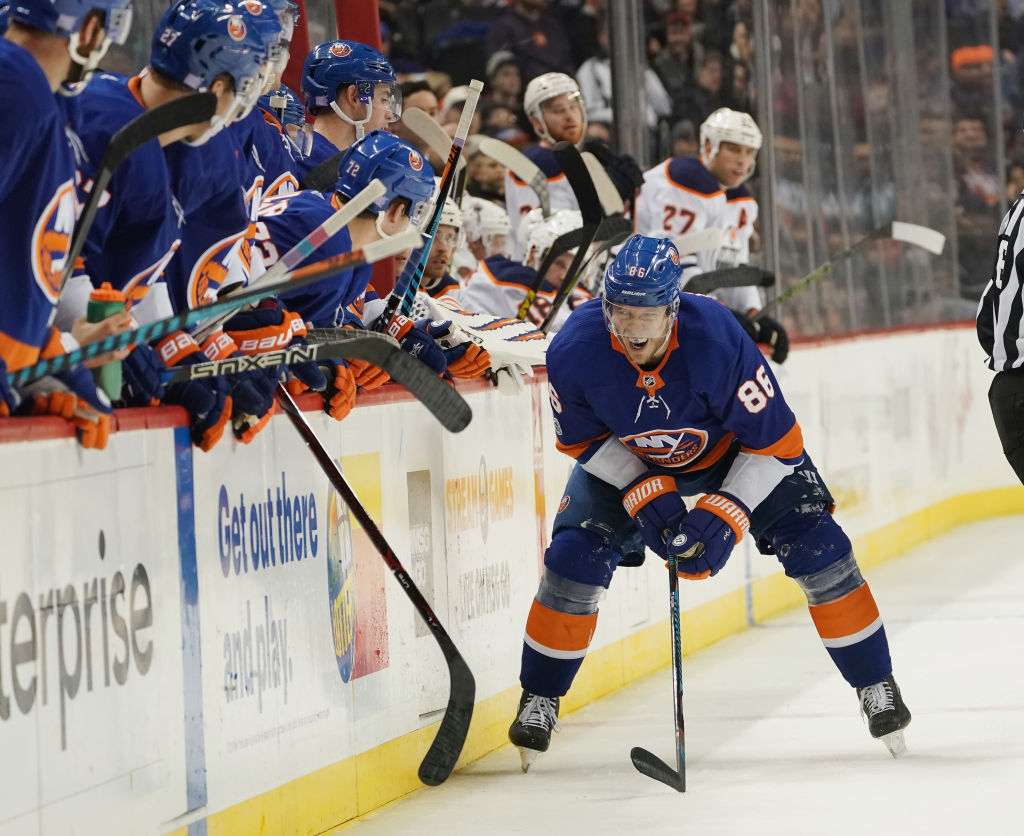 Edmonton Oilers v New York Islanders