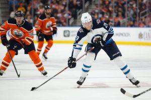 Winnipeg Jets v Edmonton Oilers