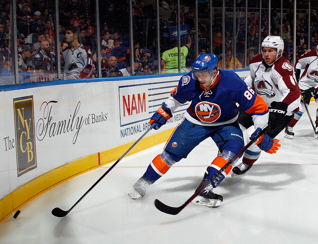 Colorado Avalanche v New York Islanders