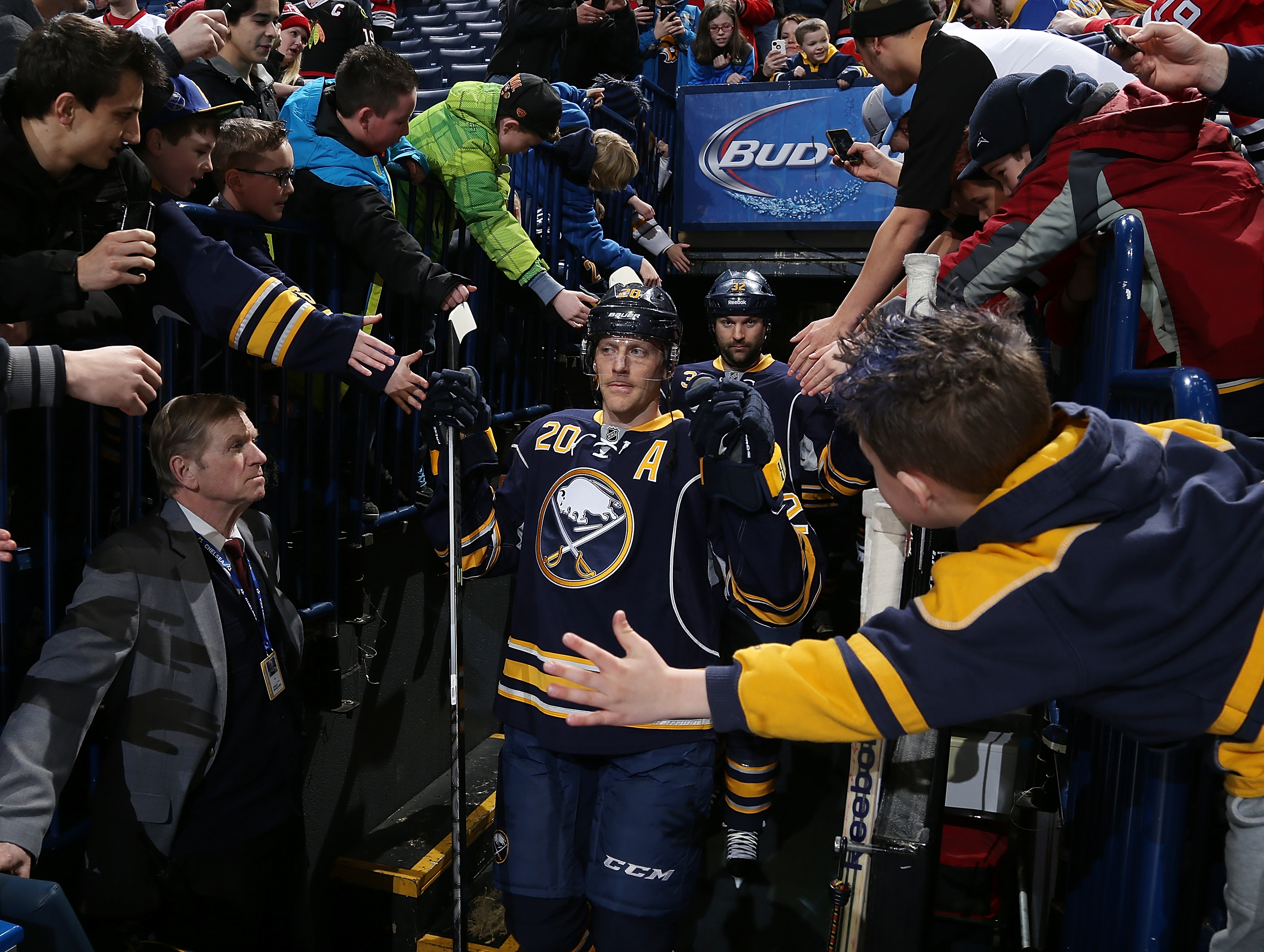 Chicago Blackhawks v Buffalo Sabres