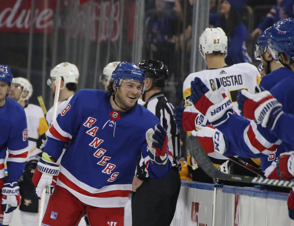 Pittsburgh Penguins v New York Rangers