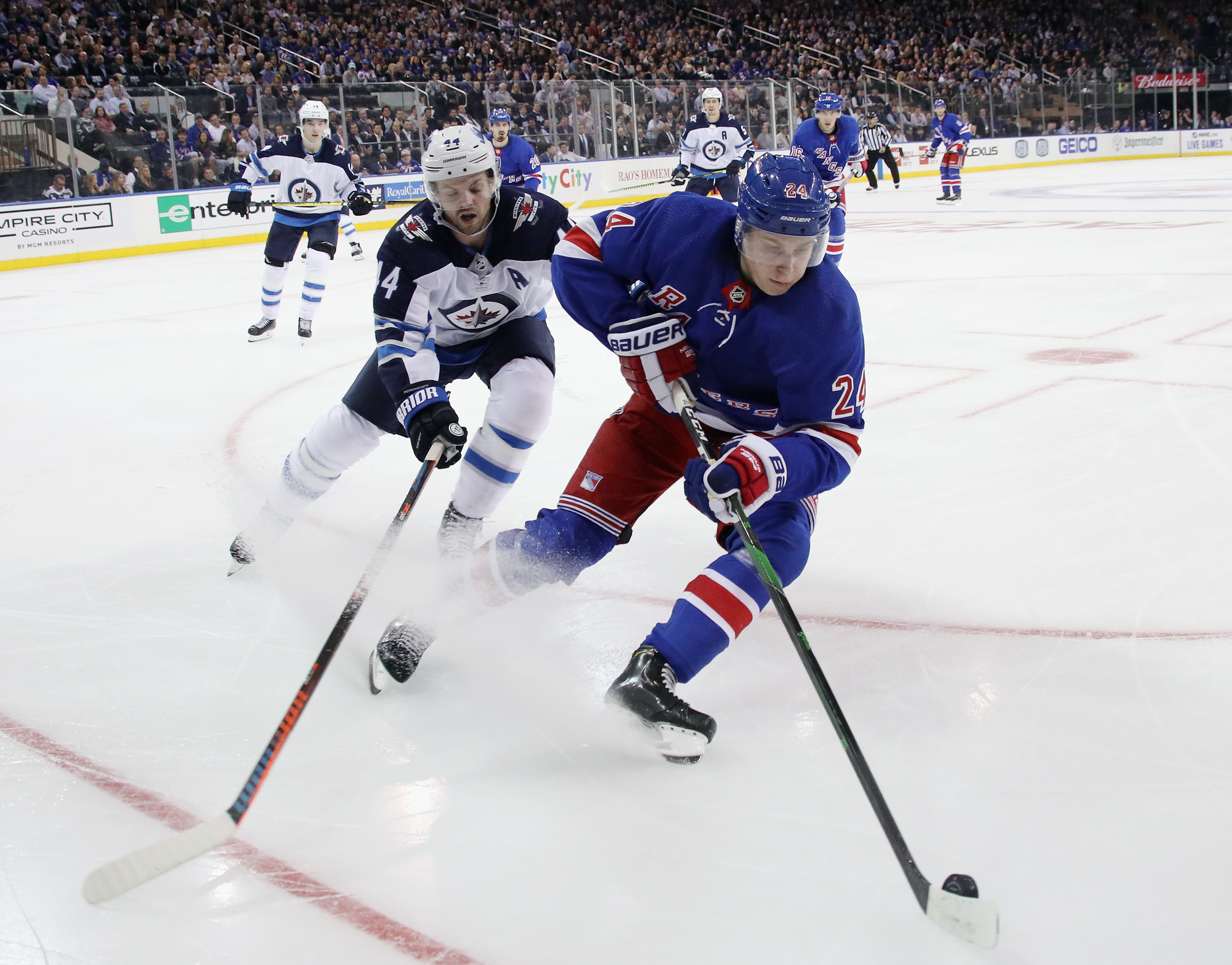 Winnipeg Jets v New York Rangers