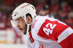 Detroit Red WIngs v Arizona Coyotes