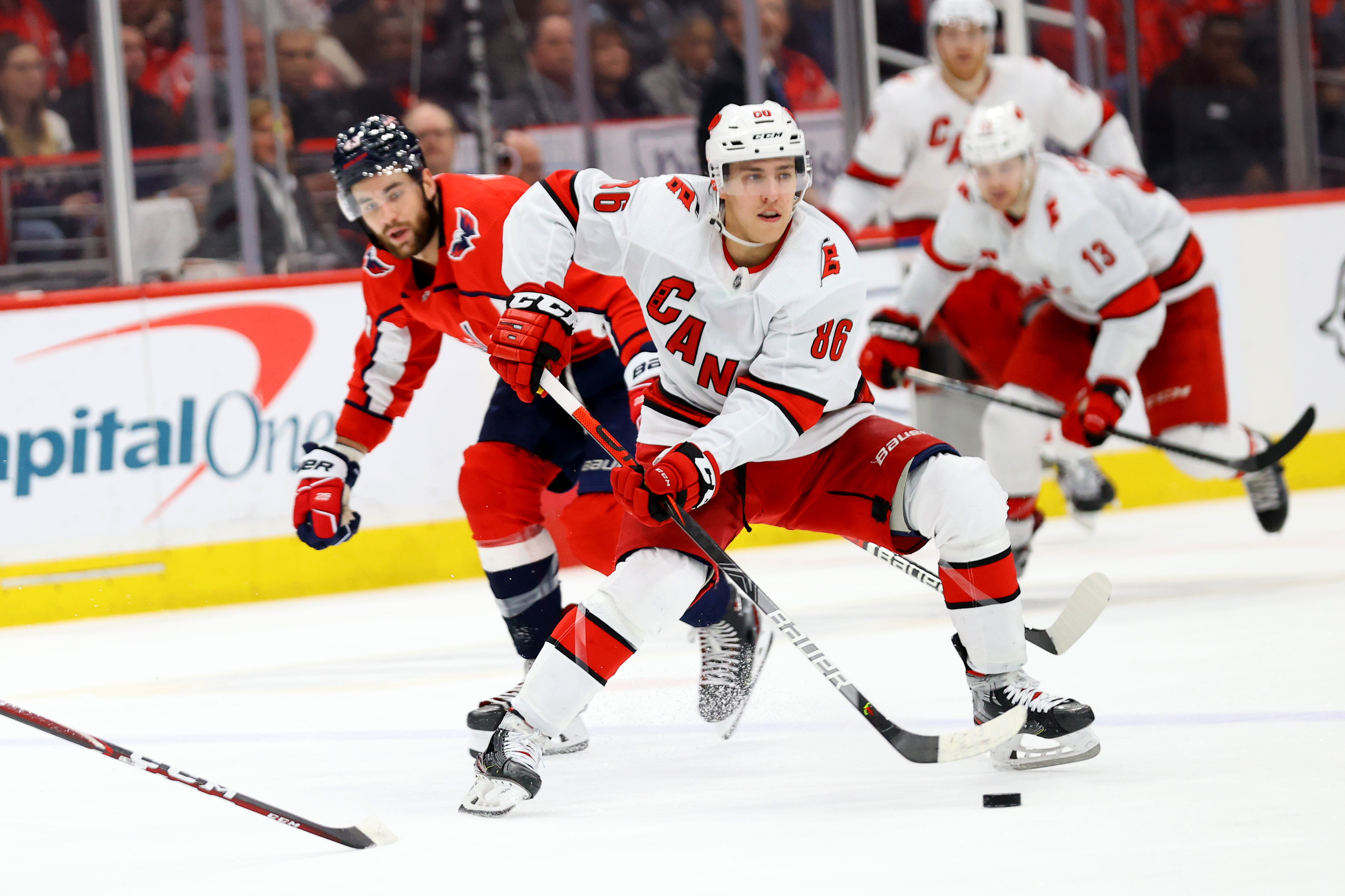 Carolina Hurricanes v Washington Capitals