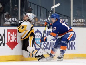 Pittsburgh Penguins v New York Islanders