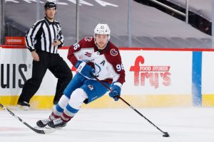 Colorado Avalanche v Arizona Coyotes