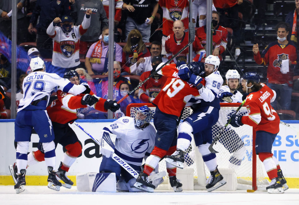 Keskisen divisioonan playoffennakko Tampa Bay Lightning edelleen