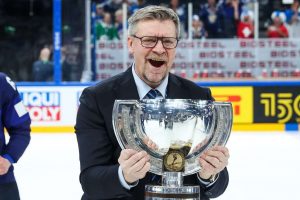 IS: Jukka Jalonen hehkuttaa erityisesti yhtä Leijonien pelaajaa – ”Jäätävä jätkä” pml_jalonenjukka20220530