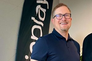 Antti Mäkiseltä yllätysvalinta: Tässä NHL-kauden suomalainen läpimurtopelaaja viaplay_makinenantti2023