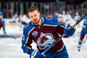 Colorado Avalanche saa jättimäisiä vahvistuksia –  huipputärkeä kolmikko palaa kokoonpanoon aop_NitshuskinValeri_20240918