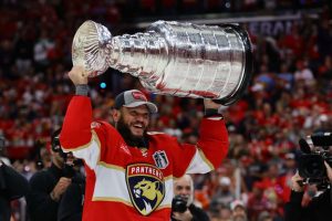 Päätyykö NHL kovaan temppuun? – ”Se on ollut ajatuksissa” aop_OkposoKyle_20240919