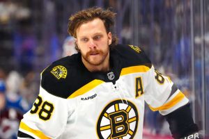 David Pastrnak paljastaa: Kärsinyt pitkään sitkeästä vammasta – ”Vain aika näyttää” aop_pastrnakdavid20241104