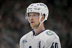 Elias Pettersson teki rajun muutoksen kesällä – hurjat kilot! aop_petterssonelias20250227