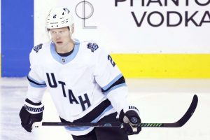 Olli Määttä solmi rahakkaan jatkosopimuksen Utah Hockey Clubin kanssa aop_määttäolli20250304