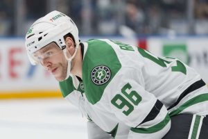 Mikko Rantaselta paljastus: oli lähellä päätyä toiseen NHL-seuraan – ”Olivat kiinnostuneita” aop_rantanenmikko_20250210