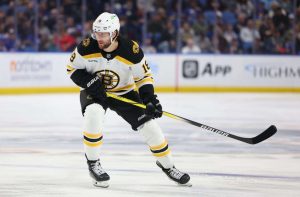 Lähde: Olympialaisiin valittu hyökkääjä kiinnostaa muita NHL-seuroja – suomalaislupaus osaksi kauppaa? aop_zachapavel20250912