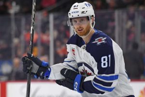 Pian jysähtää – Kyle Connor viimeistelee historiallista NHL-diiliä! aop_connorkyle20251006