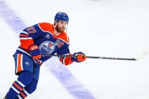 Connor McDavid perusteli ”ale-diiliään” – Oilers-faneille kylmäävä viesti aop_mcdavidconnor20250614(2)