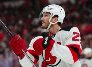 New Jersey Devils: surkea uutinen aop_pescebrett20251030