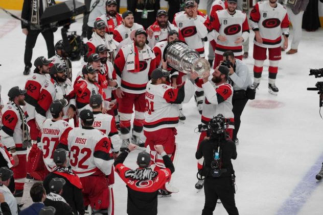 aop_carolinahurricanes20260615